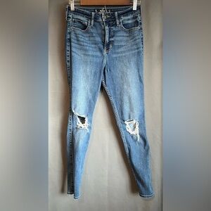Hollister - Ultra High Rise Super Skinny Jeans - 5R - 27W - 28L
